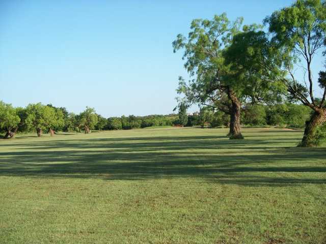 Winters Country Club - photo 2