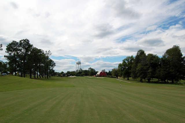 Hillcrest Golf Club - photo 2