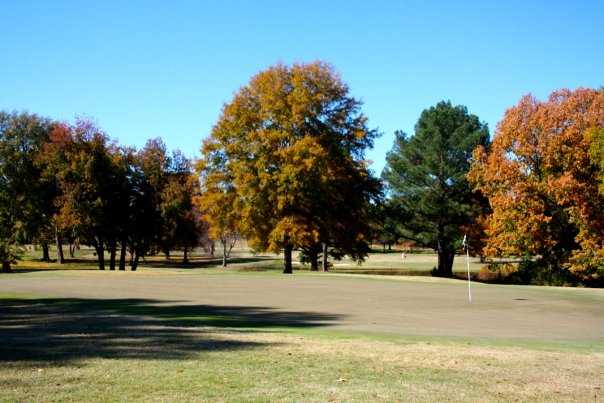 Windyke Country Club - photo 4