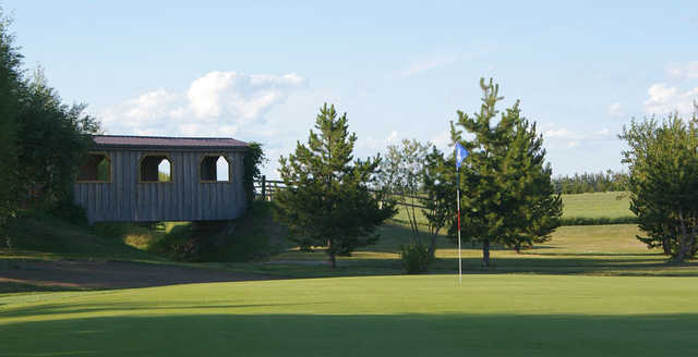 Meadowlands Golf Club - photo 5