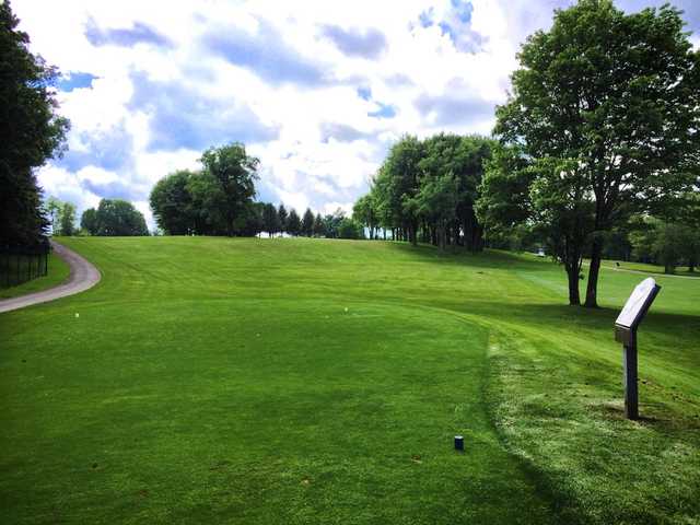 Blueberry Hill Golf Club - photo 2