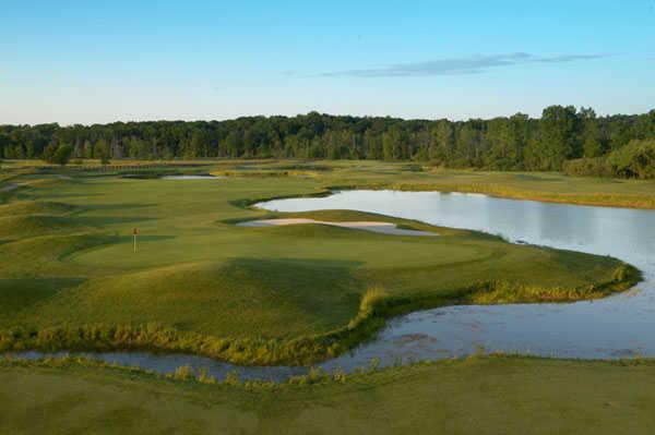 Devil's Ridge Golf Club - photo 4