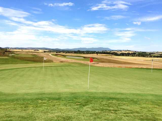 Eastern Golf - Shark Waters 9 Hole Course - photo 2