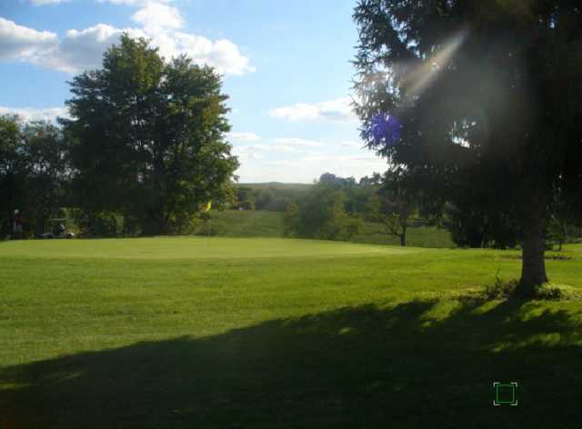 Round Lake Golf Club - photo 3