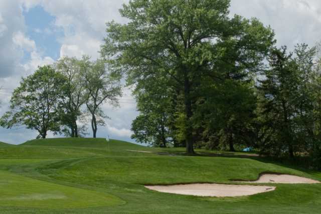 Rolling Hills Country Club - photo 3