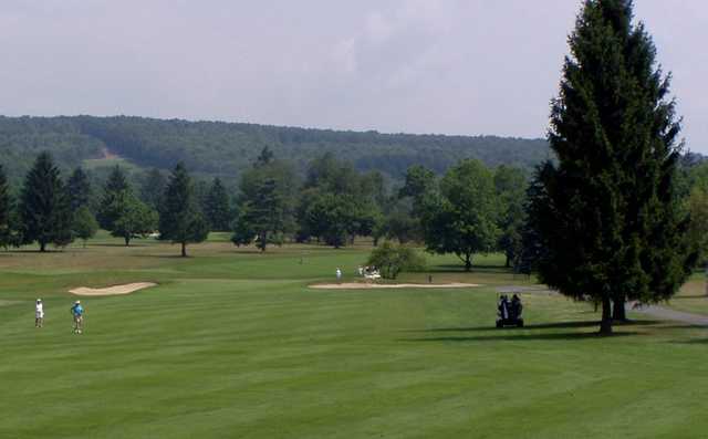 Mahoning Valley Country Club - photo 2