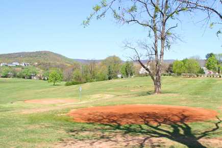 Salem Golf Course - photo 3