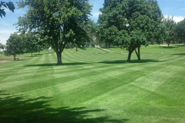 Hiawatha Golf Club - photo 2