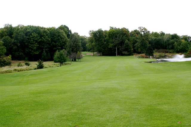 Maple Hills Golf Course - photo 3