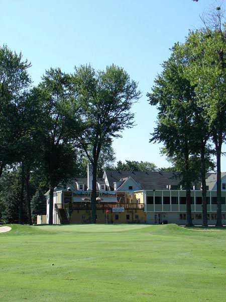 Heather Downs Country Club - photo 2