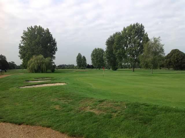 Laleham Golf Club - photo 3