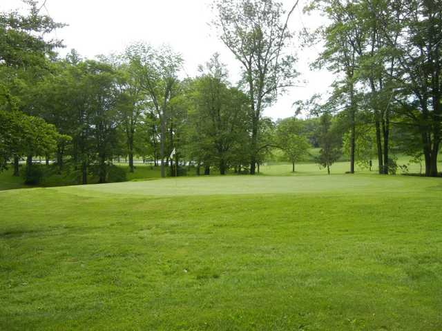 Hemlock Springs Golf Club - photo 5