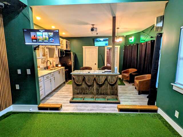 The Masters Lounge - photo 2