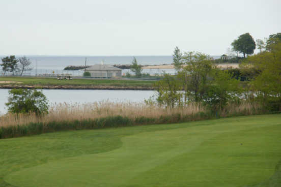 Glen Cove Golf Course - photo 4