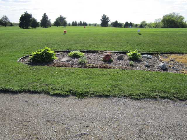 Maple Heights Golf and Country Club - photo 3