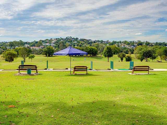 Gunabul Homestead Golf Club - photo 4