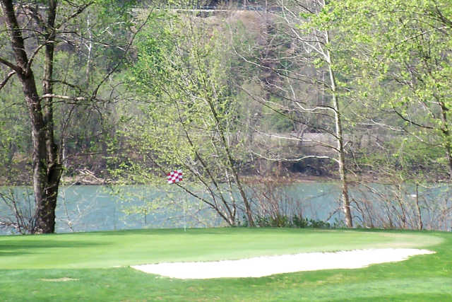 Fairways Riverside Golf Course - photo 2