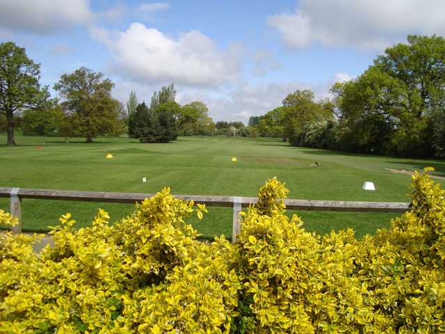 Hatchford Brook Golf Centre - photo 1
