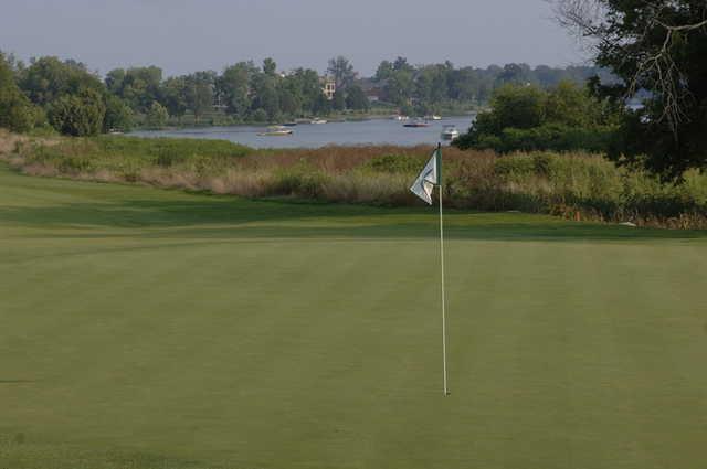 Foxland Harbor Golf and Country Club - photo 3