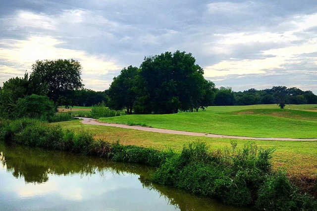 Rusted Rail Golf Course - photo 3