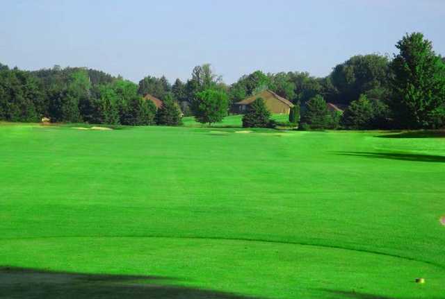 Crystal Lake Golf Club - photo 2