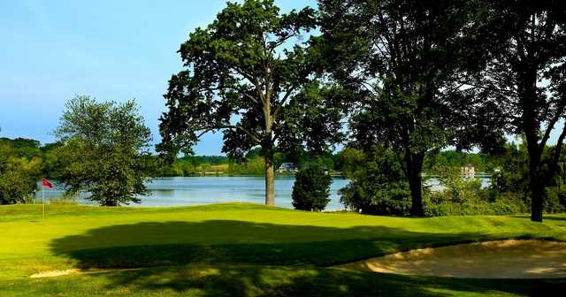Congress Lake Club