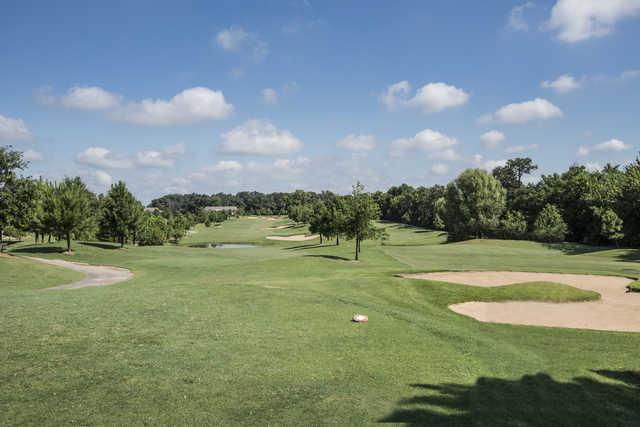 Links at Rainbow Curve - photo 3