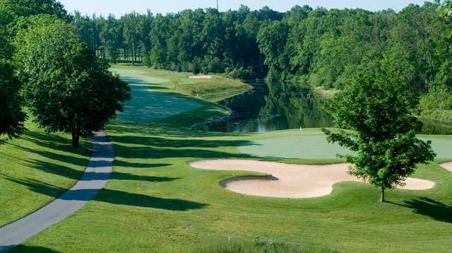 Golden Oaks Golf Club