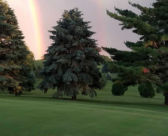 Lone Pine Golf & Country Club - photo 2