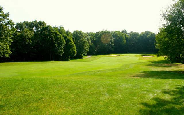 Thoroughbred Golf Club - photo 3