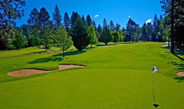 Grants Pass Golf Club - photo 3