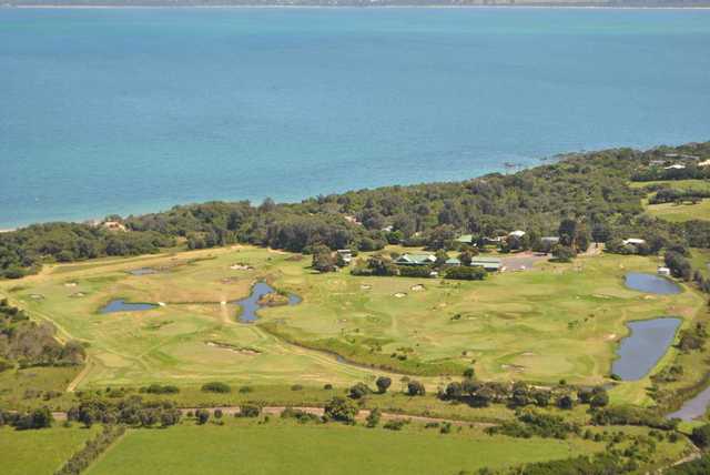 Red Rocks 9 Hole Pitch and Putt Course - photo 2