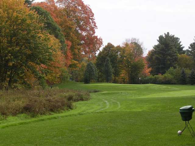 Guilford Lakes Golf Course - photo 3