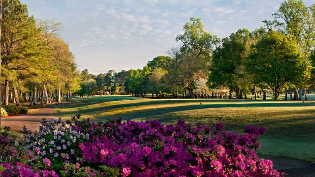 Lagoon Park Golf Course - photo 2