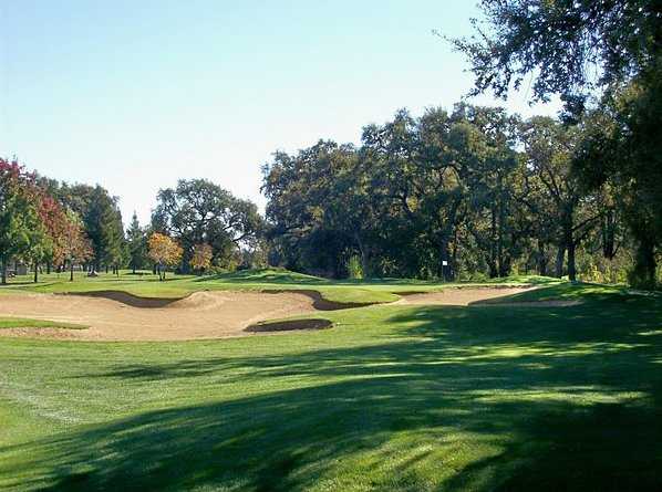 Paradise Valley Golf Course - photo 4