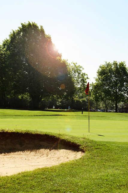 St Neots Golf Course - photo 2