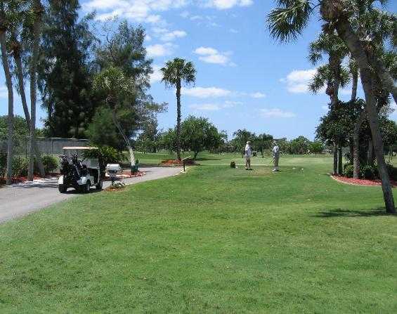 Venice East Golf Course - photo 2