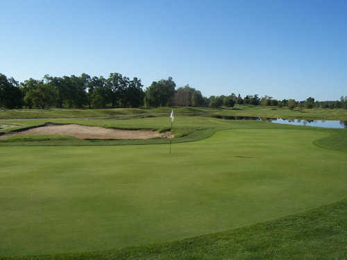 Castle Oaks Golf Club - photo 4