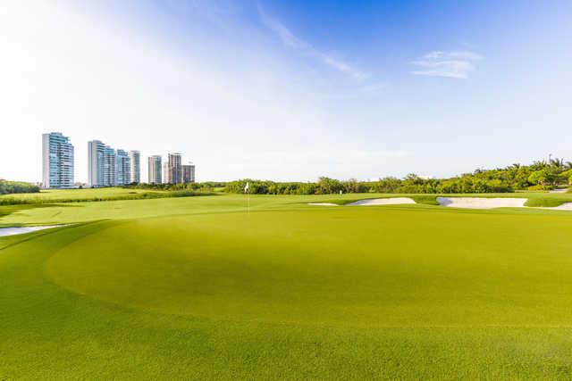 Puerto Cancun Golf Course - photo 7