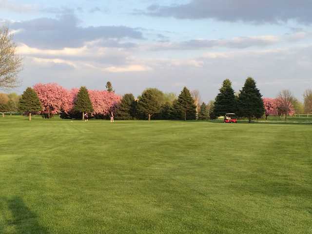 Ida Grove Country Club - photo 1