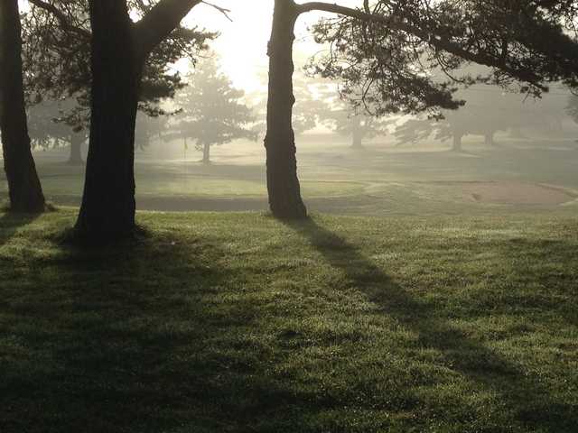 Coventry Pines Country Club