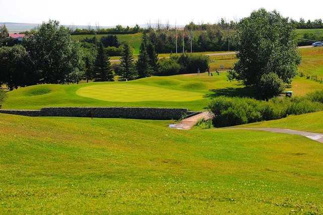 Pincher Creek Golf Club - photo 3