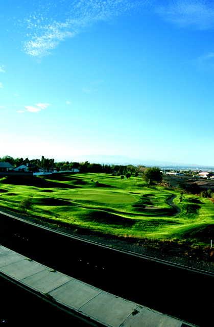 Black Mountain Golf & Country Club - photo 4