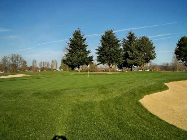 Riverbend Golf Complex - photo 2