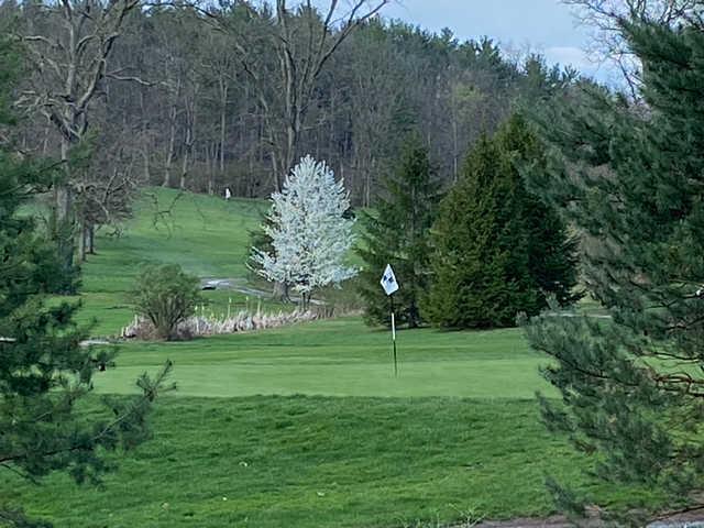 Huntingdon Country Club - photo 3