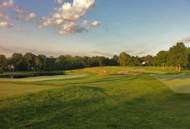 Siwanoy Country Club - photo 2