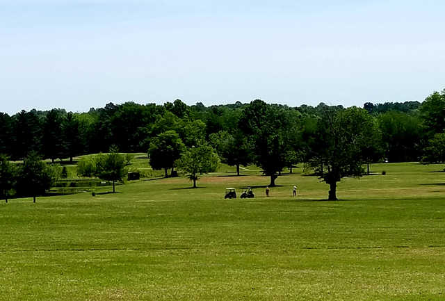 Dogwood Hills Country Club - photo 1