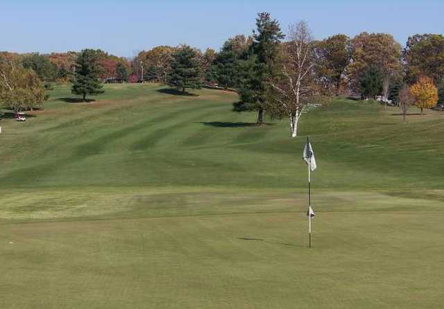 Rolling Acres Golf Course - photo 2