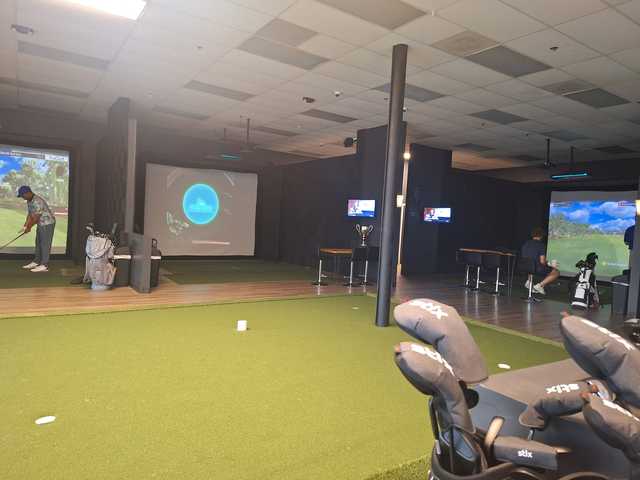 Golf2Grow Indoor Golf Experience - photo 1