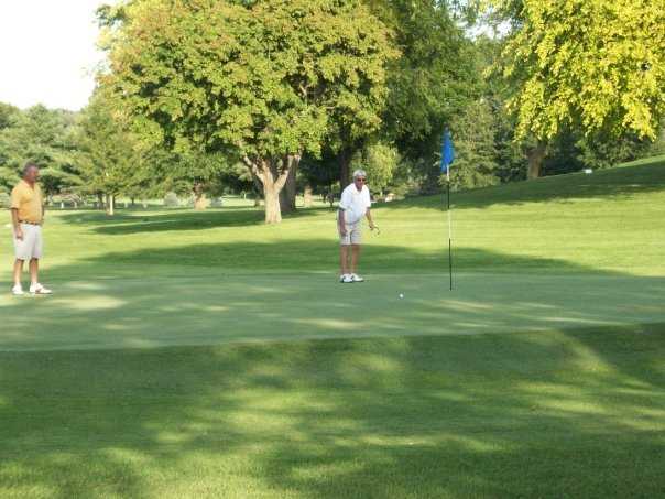 Hampton Country Club - photo 1